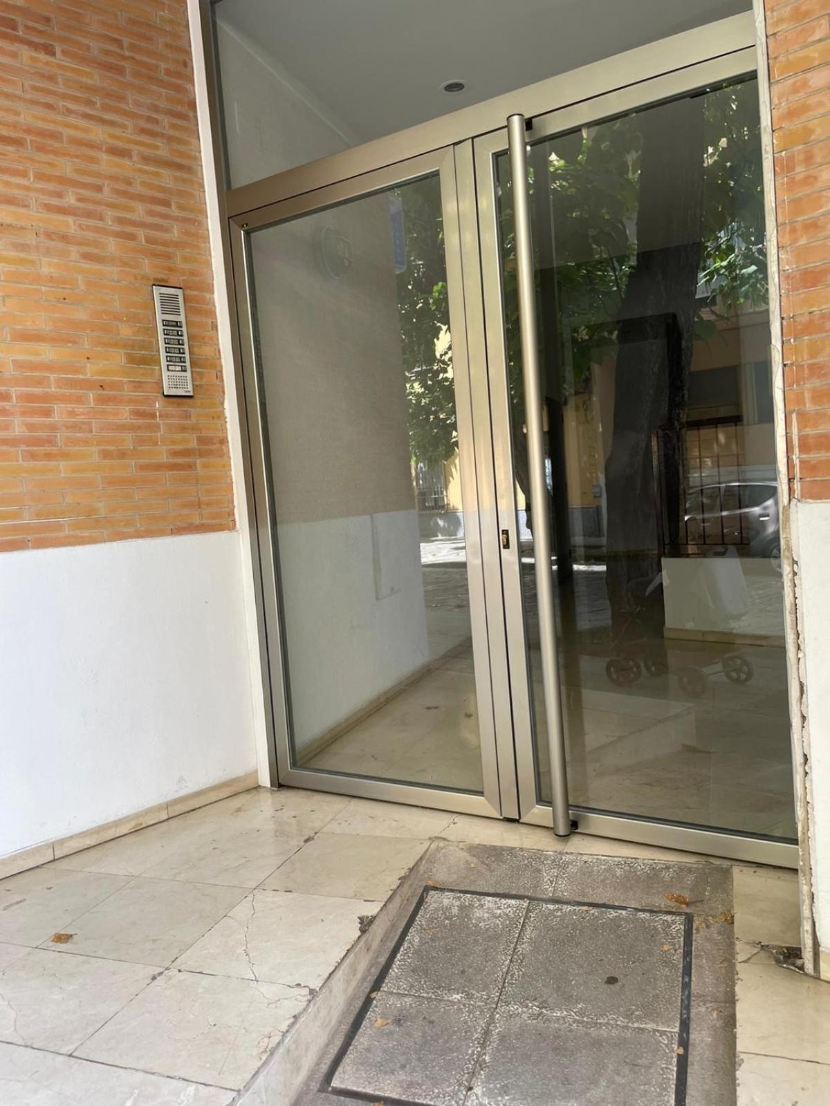 Apartamento Entero En Los Jardines De Murillo 세비야 외부 사진
